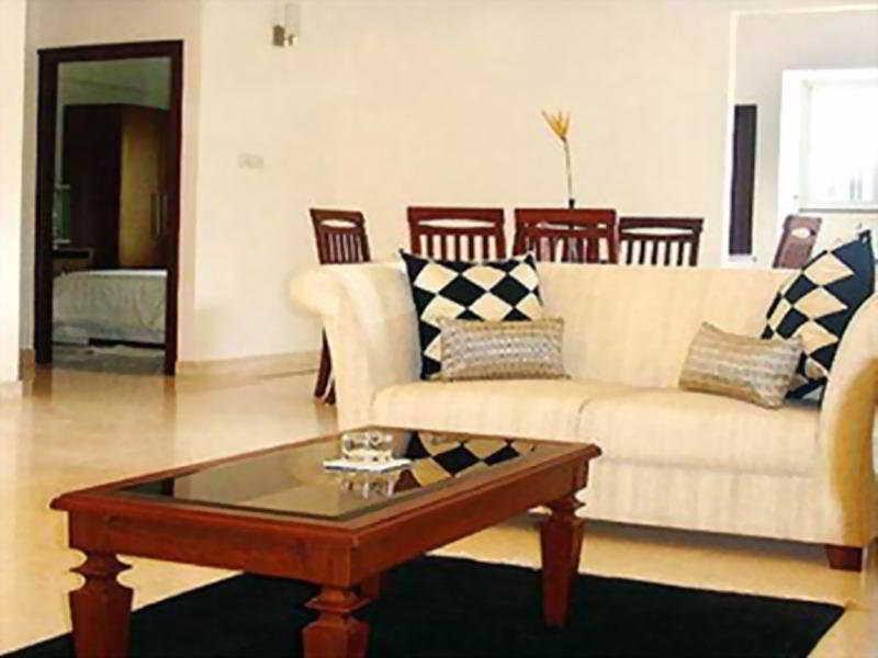 Justa Indiranagar Aparthotel Bangalore Exterior photo