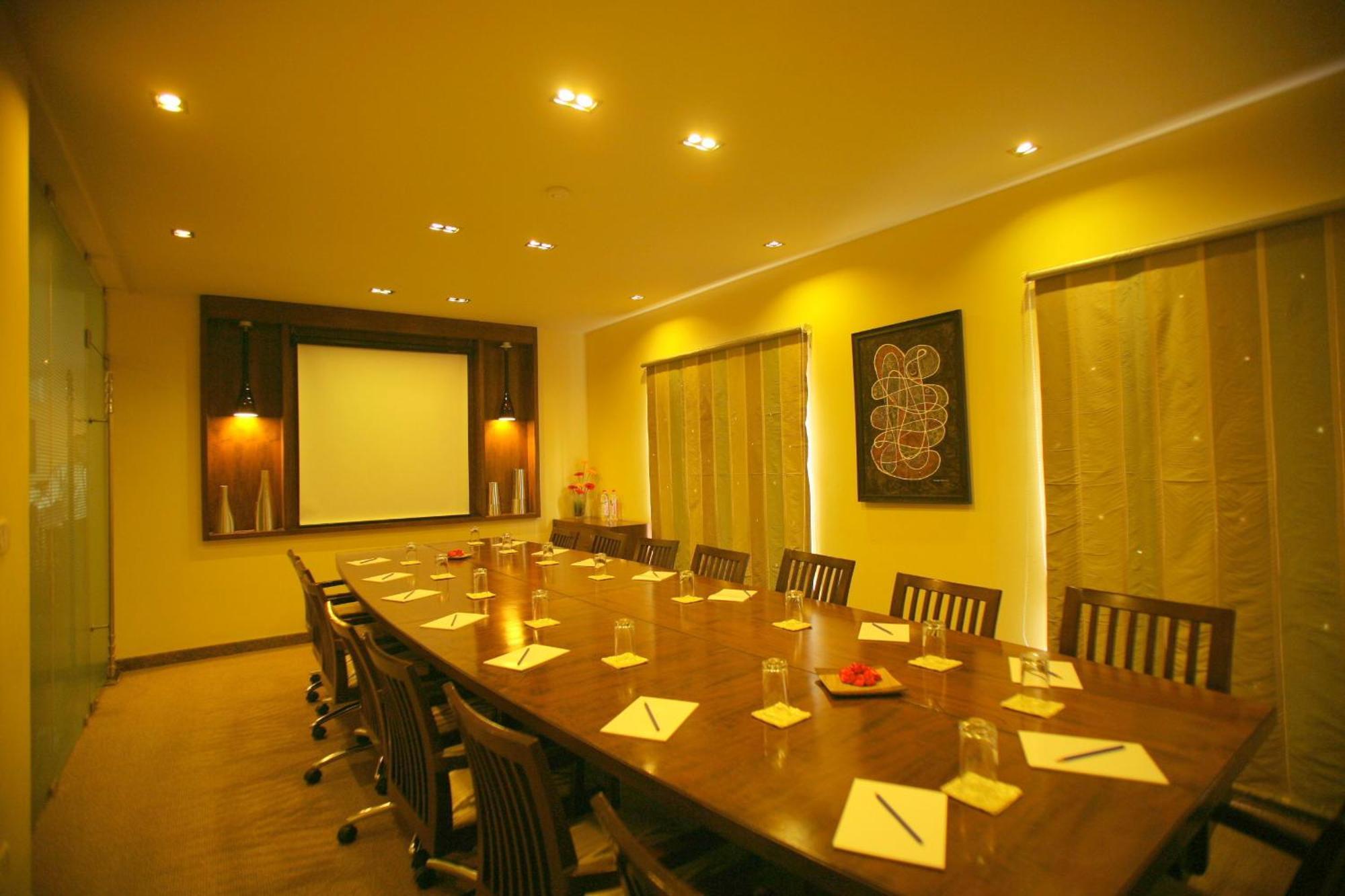 Justa Indiranagar Aparthotel Bangalore Exterior photo