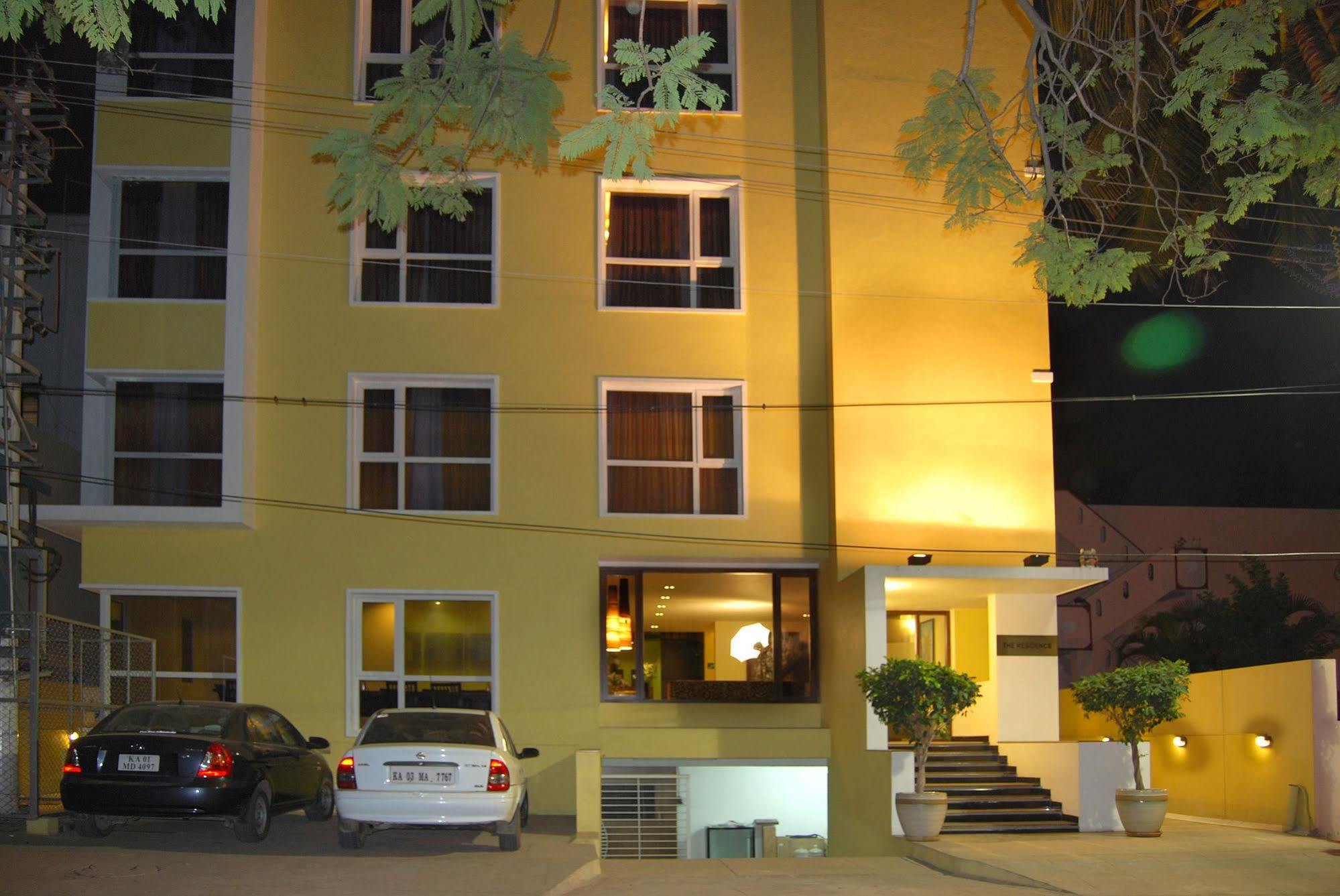 Justa Indiranagar Aparthotel Bangalore Exterior photo
